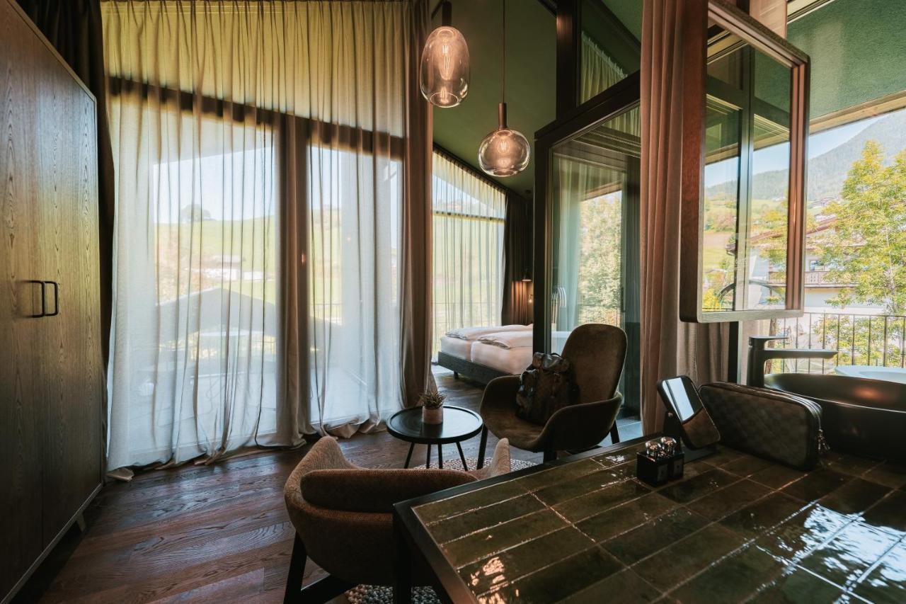 Floris Green Suites By Parc Hotel Florian Siusi Εξωτερικό φωτογραφία